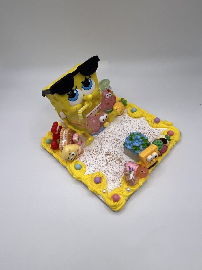 Nickelodeon Spongebob Phone Stand For Desk . - Image 3