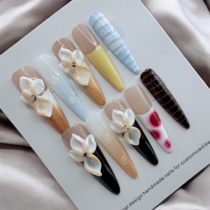 Stiletto 3D Flowers Long Nails