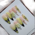 Stiletto 3D Flowers Yellow And Black Nails