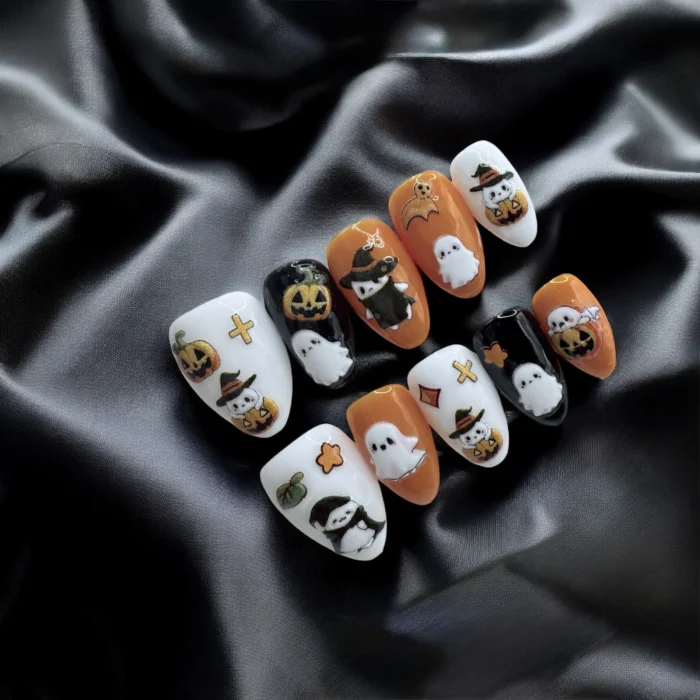 Cute Ghost Almond Halloween Nails - Image 1