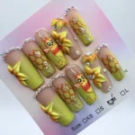 Bee Floral Square Press On Set 3D Honeycomb Insect Rhinestone Matte Design