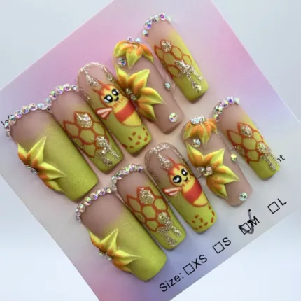 Bee Floral Square Press On Nails – Bold 3D Honeycomb Matte Set