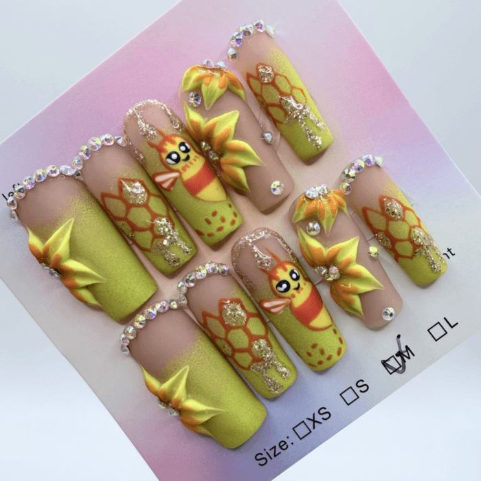 Bee Floral Square Press On Nails – Bold 3D Honeycomb Matte Set - Image 1